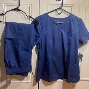 Jaanuu scrubs Top & Bottom